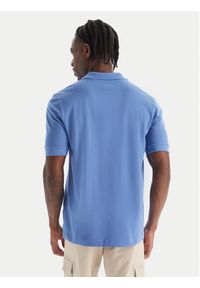 Kappa Polo Logo Sharas Mss 302B3D0 Niebieski Regular Fit. Typ kołnierza: polo. Kolor: niebieski. Materiał: bawełna