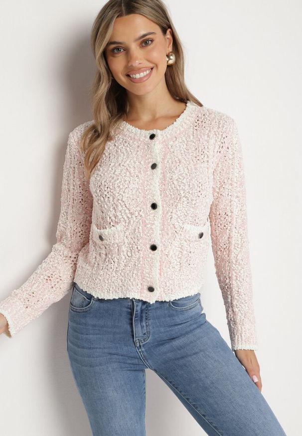 Born2be - Różowy Kardigan z Wiskozą na Guziki i Imitacją Kieszeni Liales. Okazja: na co dzień. Kolor: różowy. Materiał: wiskoza. Styl: elegancki, casual