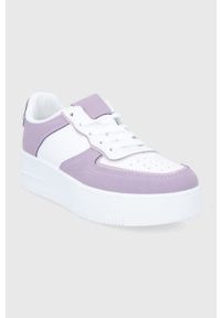 Answear Lab buty kolor fioletowy. Nosek buta: okrągły. Zapięcie: sznurówki. Kolor: fioletowy. Materiał: guma. Obcas: na platformie #4