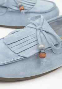Renee - Niebieskie Mokasyny z Koralikami Kokardą i Frędzlami Nahda. Okazja: na co dzień. Kolor: niebieski. Materiał: jeans. Styl: casual, street #5