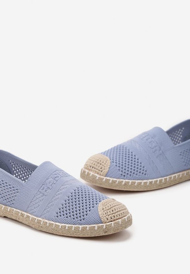 Born2be - Niebieskie Espadryle na Płaskiej Podeszwie z Plecionki Chorisa. Okazja: na co dzień. Kolor: niebieski. Materiał: tkanina. Wzór: kwiaty. Sezon: lato. Obcas: na płaskiej podeszwie. Styl: casual, elegancki
