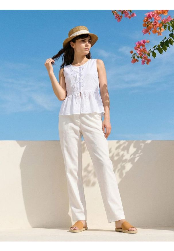 Sinsay - Spodnie wide leg - kremowy. Kolor: kremowy