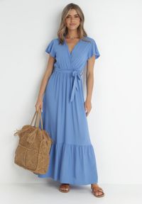 Born2be - Niebieska Sukienka Diomeira. Kolor: niebieski. Materiał: tkanina. Wzór: jednolity, gładki. Typ sukienki: kopertowe. Styl: klasyczny, elegancki. Długość: maxi #1