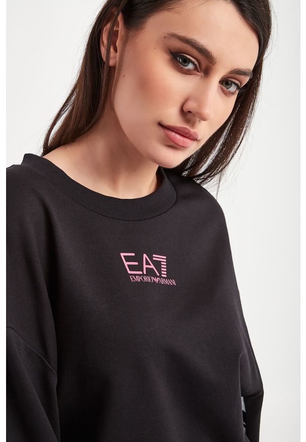 EA7 Emporio Armani - Bluza dresowa damska EA7 EMPORIO ARMANI. Materiał: dresówka
