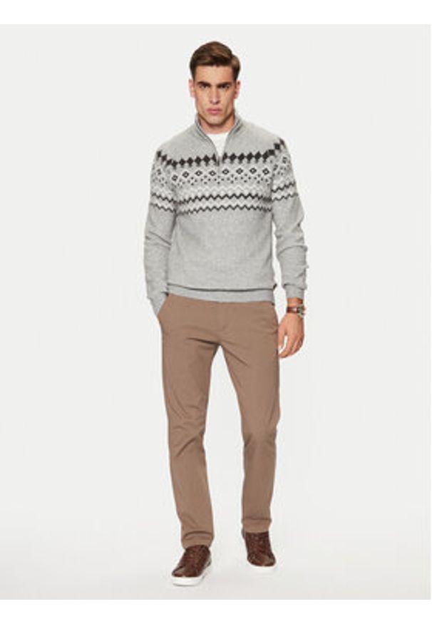 Guess Sweter M4PR59 Z3LQ0 Szary Regular Fit. Kolor: szary. Materiał: syntetyk
