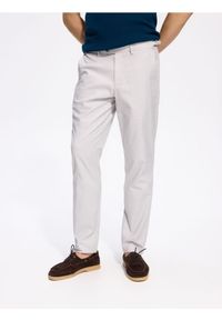 Reserved - Spodnie chino slim fit - jasnoszary. Kolor: szary. Materiał: tkanina, bawełna #1