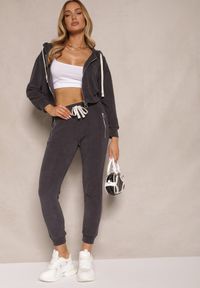 Renee - Ciemnoszary Komplet Dresowy z Bawełny Bluza z Kapturem i Spodnie Slim Inerisa. Kolor: szary. Materiał: dresówka, bawełna. Wzór: aplikacja