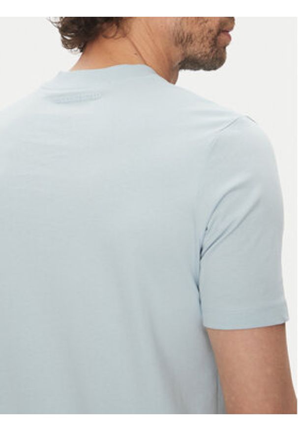Karl Lagerfeld - KARL LAGERFELD T-Shirt 755710 552224 Błękitny Regular Fit. Typ kołnierza: dekolt w karo. Kolor: niebieski. Materiał: bawełna