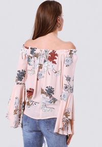Born2be - Jasnoróżowa Bluzka Intuitively. Kolor: różowy. Wzór: kwiaty, nadruk #4