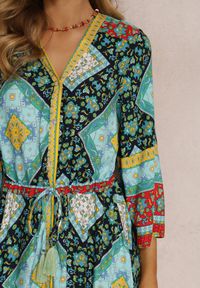 Renee - Ciemnozielono-Niebieska Sukienka Enysius. Kolor: niebieski. Wzór: kolorowy. Styl: boho. Długość: maxi #5