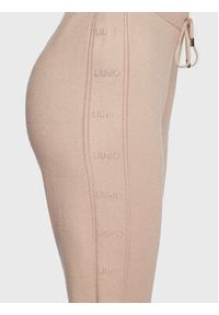 Liu Jo Sport Spodnie dzianinowe TF2106 MA63M Beżowy Regular Fit. Kolor: beżowy. Materiał: wiskoza, dzianina. Styl: sportowy