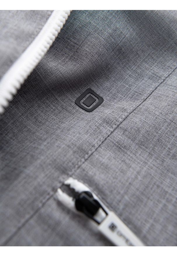 Ombre Clothing - Lekka sportowa męska kurtka z polarową podszewką – szara V3 OM-JANP-0136 - XXL. Typ kołnierza: kołnierzyk stójkowy. Kolor: szary. Materiał: polar. Wzór: aplikacja, melanż, nadruk, ze splotem. Styl: sportowy