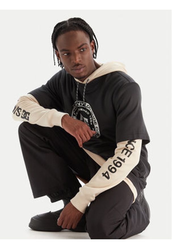 DC Shoes Bluza Dryden ADYFT03440 Beżowy Relaxed Fit. Kolor: beżowy. Materiał: bawełna