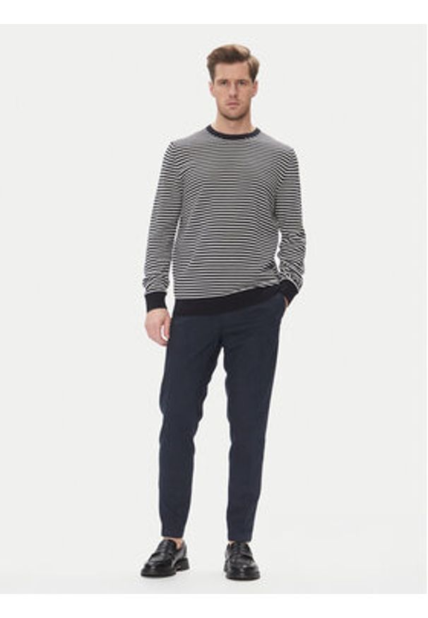 Bugatti Sweter 7400 75513C Granatowy Regular Fit. Kolor: niebieski. Materiał: bawełna