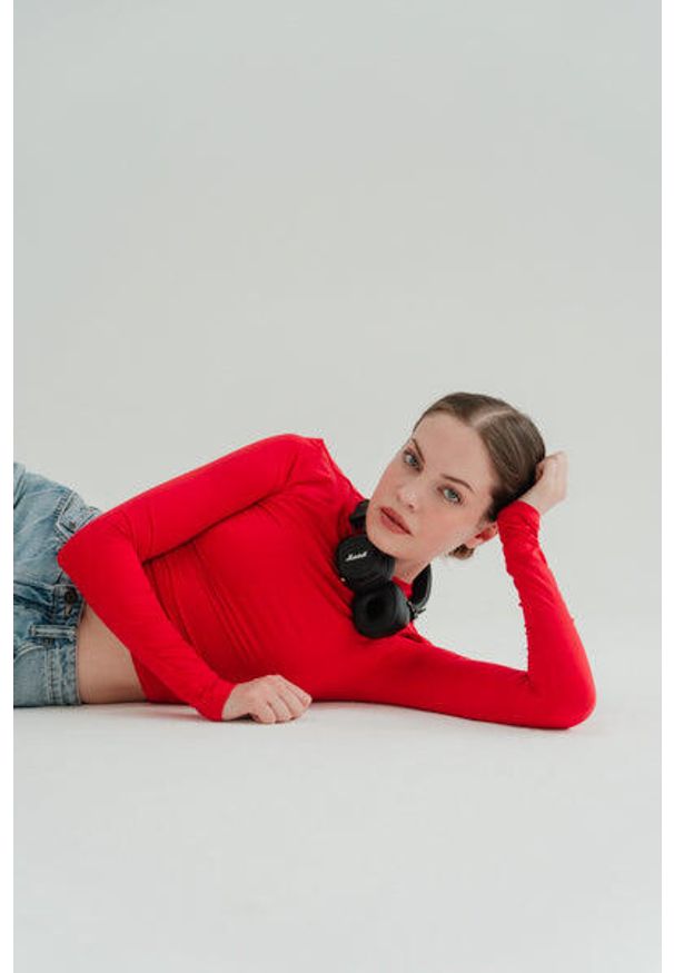 MOONHOLI - Longsleeve do jogi damski Moonholi Vogue z długim rękawem. Kolor: czerwony. Długość rękawa: długi rękaw. Długość: długie. Sport: joga i pilates