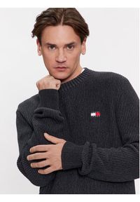 Tommy Jeans Sweter Tonal Xs Badge DM0DM17776 Czarny Regular Fit. Kolor: czarny. Materiał: bawełna #3