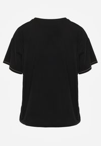 Born2be - Czarny Bawełniany T-shirt z Serduszkiem i Ozdobnymi Łańcuszkami Jynorin. Okazja: do pracy, na co dzień. Kolor: czarny. Materiał: bawełna. Wzór: aplikacja. Styl: elegancki, klasyczny, casual #7