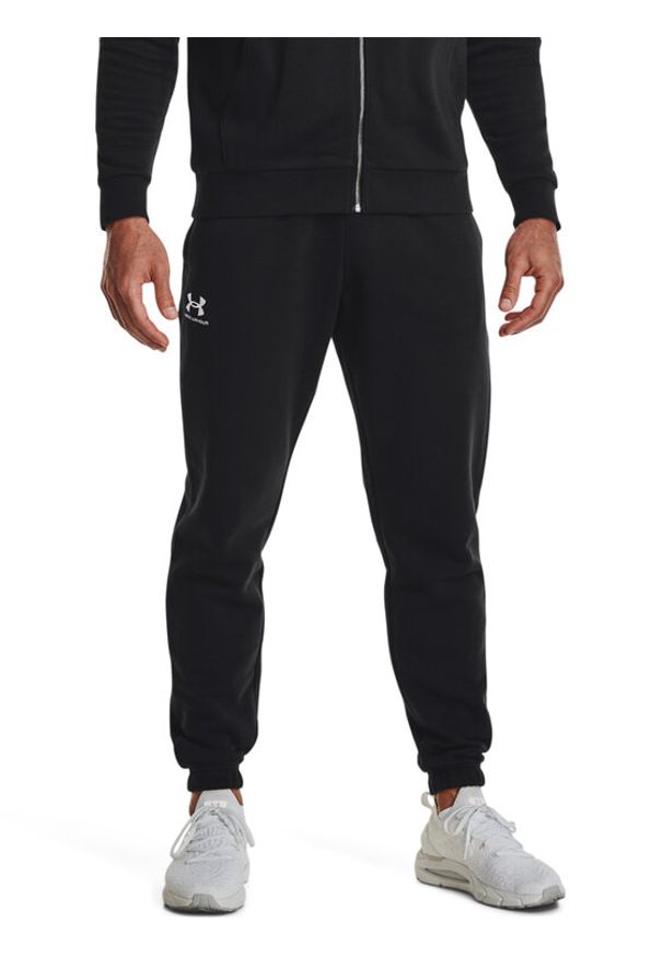 Under Armour Spodnie dresowe UA Essential Fleece Jogger 1373882 Czarny Regular Fit. Kolor: czarny. Materiał: dresówka