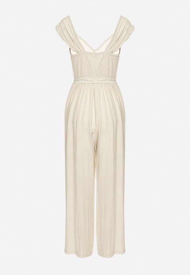 Born2be - Jasnobeżowy Wiskozowy Kombinezon na Ramiączkach z Materiałowym Paskiem i Gumkami w Talii Zadia. Kolor: beżowy. Materiał: wiskoza, materiał. Długość rękawa: na ramiączkach