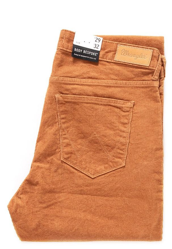 Wrangler - SPODNIE WRANGLER DAMSKIE SLIM COPPER W28LEK42U. Materiał: sztruks