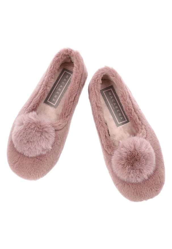 Różowe Kapcie Macarena Ciepłe Domowe Obuwie Damskie. Okazja: do domu. Kolor: różowy. Materiał: materiał. Wzór: aplikacja. Styl: casual, elegancki