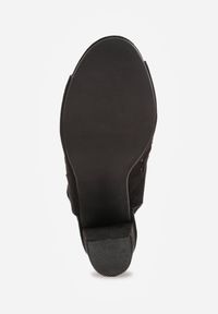 Born2be - Czarne Sandały na Obcasie Vices ze Skórzaną Wkładką i Ażurową Cholewką Linarra. Okazja: na spacer. Zapięcie: rzepy. Kolor: czarny. Wzór: ażurowy. Materiał: skóra. Sezon: lato. Obcas: na obcasie. Styl: elegancki, klasyczny. Wysokość obcasa: średni #4