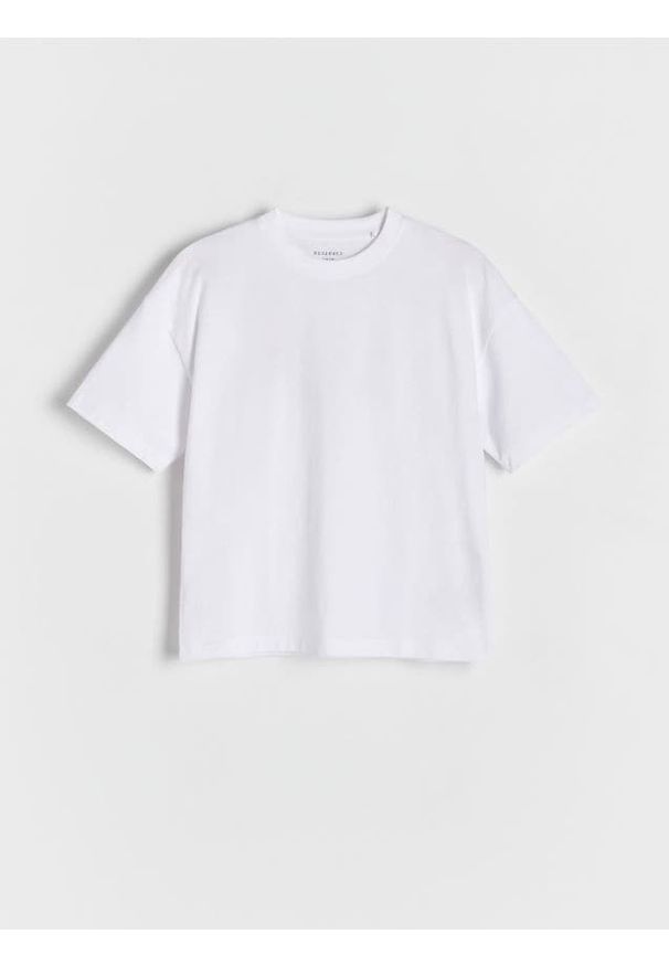 Reserved - Gładki t-shirt basic - biały. Kolor: biały. Materiał: dzianina, bawełna. Wzór: gładki