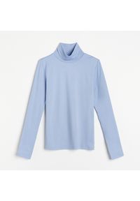 Reserved - Dzianinowa bluzka z golfem - Niebieski. Typ kołnierza: golf. Kolor: niebieski. Materiał: dzianina #1