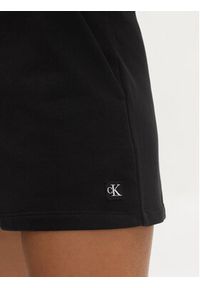 Calvin Klein Jeans Szorty sportowe Embro Badge J20J223418 Czarny Regular Fit. Kolor: czarny. Materiał: bawełna #4