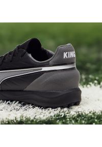Puma - Młodzieżowe buty piłkarskie KING MATCH TT PUMA Black White Cool Dark Gray. Kolor: czarny, szary, biały, wielokolorowy. Sport: piłka nożna