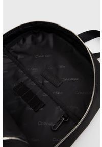 Calvin Klein Plecak męski kolor czarny duży gładki. Kolor: czarny. Materiał: poliester. Wzór: gładki