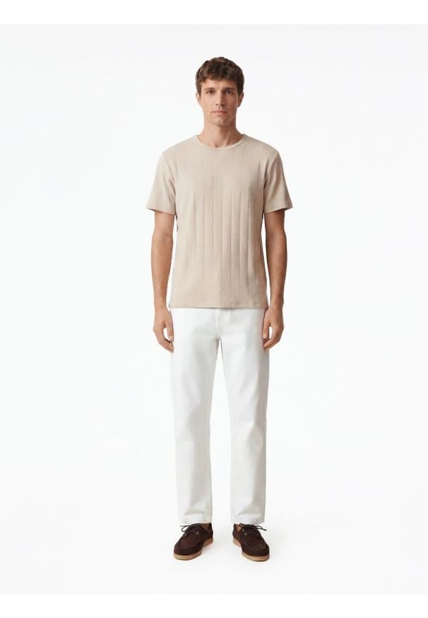 Reserved - T-shirt slim fit - beżowy. Kolor: beżowy. Materiał: bawełna, dzianina