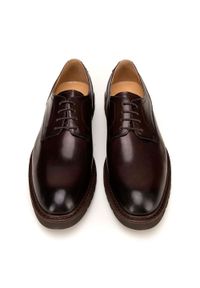 Wittchen - Męskie buty derby skórzane z kontrastową wstawką. Okazja: do pracy, na co dzień. Materiał: skóra. Wzór: aplikacja, gładki. Styl: casual, elegancki #6