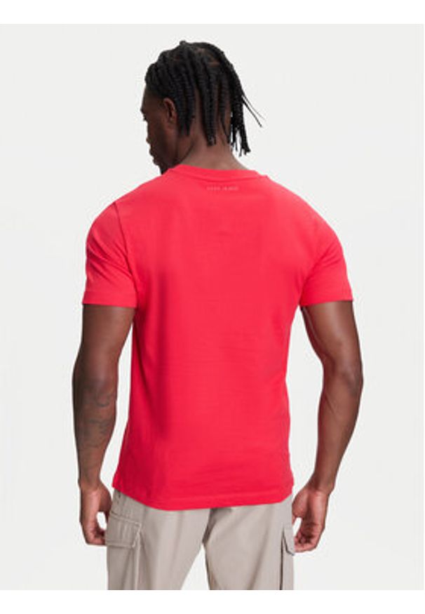 Pepe Jeans T-Shirt Red Bull Racing Logo RM500016 Czerwony Regular Fit. Kolor: czerwony. Materiał: bawełna