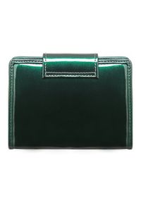 Wittchen - Damski portfel ze skóry lakierowany z ozdobną napą ciemny zielony. Kolor: zielony. Materiał: skóra, lakier. Wzór: aplikacja #5