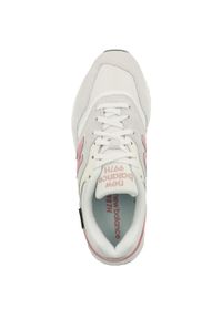 Buty do chodzenia damskie New Balance 997. Zapięcie: sznurówki. Kolor: szary, biały. Materiał: zamsz, tkanina, skóra, materiał. Szerokość cholewki: normalna. Sport: turystyka piesza