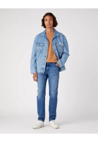 Wrangler - WRANGLER RIVER MĘSKIE SPODNIE JEANSOWE SMOKE SEA W17TYLZ71 112331074