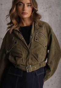 Renee - Zielona Kurtka Utility Cropped z Imitacji Zamszu z Suwakami i Paskiem w Talii Gleania. Kolor: beżowy. Materiał: zamsz. Wzór: aplikacja. Styl: rockowy #8