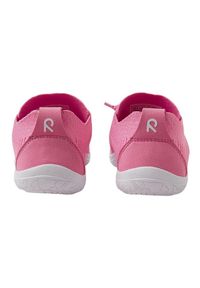 Buty sportowe dziecięce Reima Barefoot Astelu. Kolor: różowy. Sport: turystyka piesza