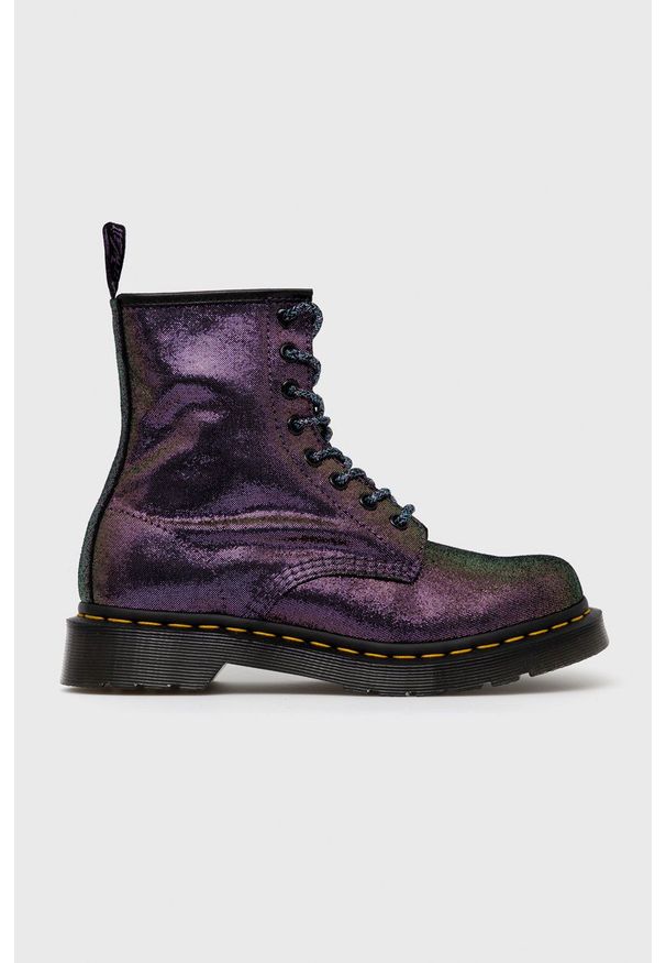 Dr. Martens Workery skórzane 1460 damskie kolor fioletowy na płaskim obcasie. Zapięcie: sznurówki. Kolor: fioletowy. Materiał: skóra. Obcas: na obcasie. Wysokość obcasa: niski