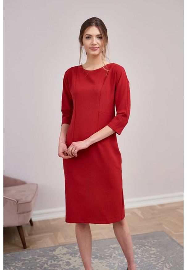 Marie Zélie - Sukienka Milena krepa wiskozowa malinowa czerwień. Kolor: czerwony, różowy, wielokolorowy. Materiał: wiskoza. Typ sukienki: proste