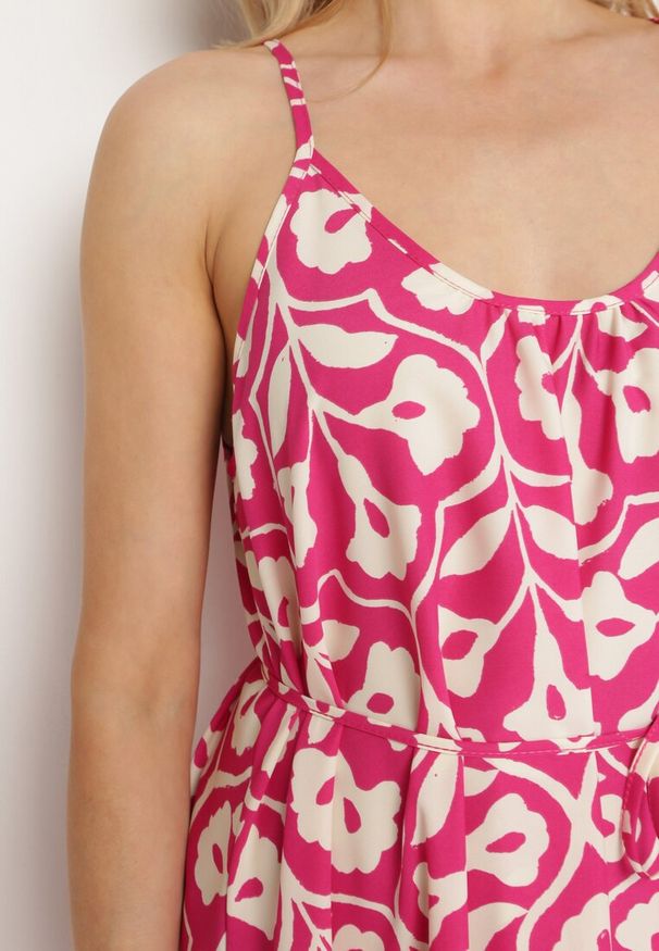 Born2be - Fuksjowa Sukienka na Cienkich Ramiączkach o Trapezowym Kroju z Wiązaniem na Troczek Cavriella. Okazja: na co dzień. Kolor: różowy. Długość rękawa: na ramiączkach. Sezon: lato. Typ sukienki: trapezowe. Styl: elegancki, casual, klasyczny