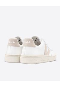 Veja - VEJA - Białe sneakersy ze skóry V-12. Kolor: biały. Materiał: skóra. Szerokość cholewki: normalna. Wzór: aplikacja #4