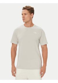 The North Face T-Shirt Evolution Simple Dome NF0A8CZ2 Szary jasny Regular Fit. Kolor: szary. Materiał: bawełna #1
