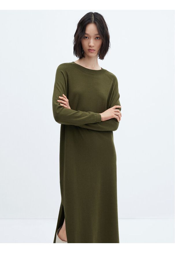 mango - Mango Sukienka dzianinowa Vieira 57085793 Zielony Oversize. Kolor: zielony. Materiał: dzianina, wiskoza. Typ sukienki: oversize