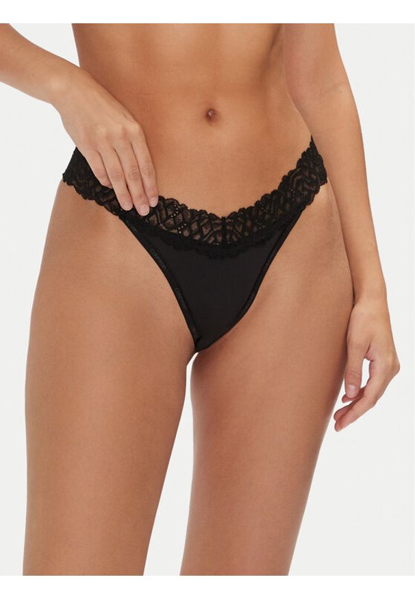 Calvin Klein Underwear Stringi 000QF7838E Czarny. Kolor: czarny. Materiał: syntetyk