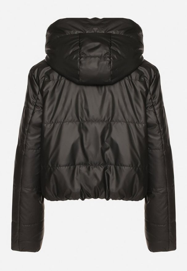 Born2be - Czarna Pikowana Kurtka z Kapturem o Klasycznym Kroju Tulasia. Okazja: na co dzień. Typ kołnierza: kaptur. Kolor: czarny. Materiał: jeans. Styl: klasyczny