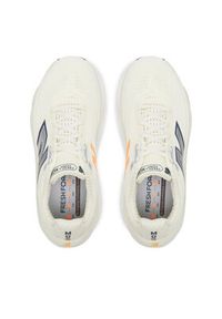 New Balance Buty do biegania More v5 MMORCF5 Beżowy. Kolor: beżowy. Materiał: materiał #5