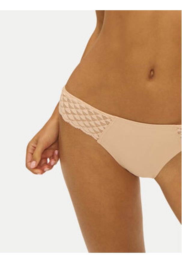 Simone Pérèle Figi klasyczne Subtile 19Y720 Beżowy. Kolor: beżowy. Materiał: syntetyk