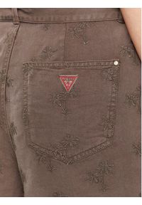 Guess Szorty materiałowe Janna W3GD0L WDP87 Brązowy Loose Fit. Kolor: brązowy. Materiał: lyocell #5